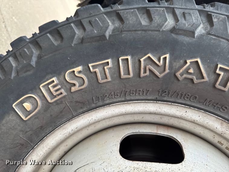 image for item EA2098 2018 Ford F350 Super Duty XL SuperCab utility bed pickup truck