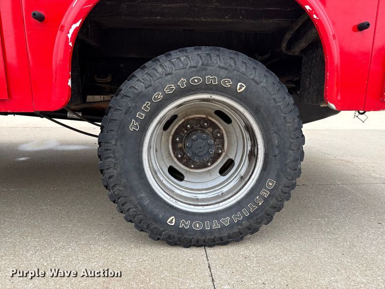 image for item EA2098 2018 Ford F350 Super Duty XL SuperCab utility bed pickup truck