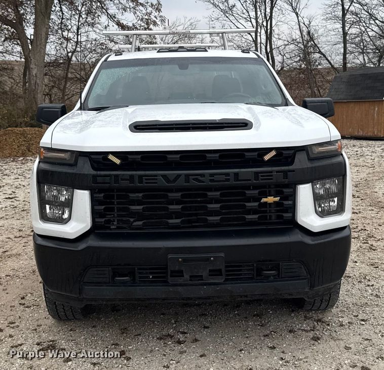 image for item EA2124 2021 Chevrolet Silverado 2500 HD Double Cab utility bed pickup truck