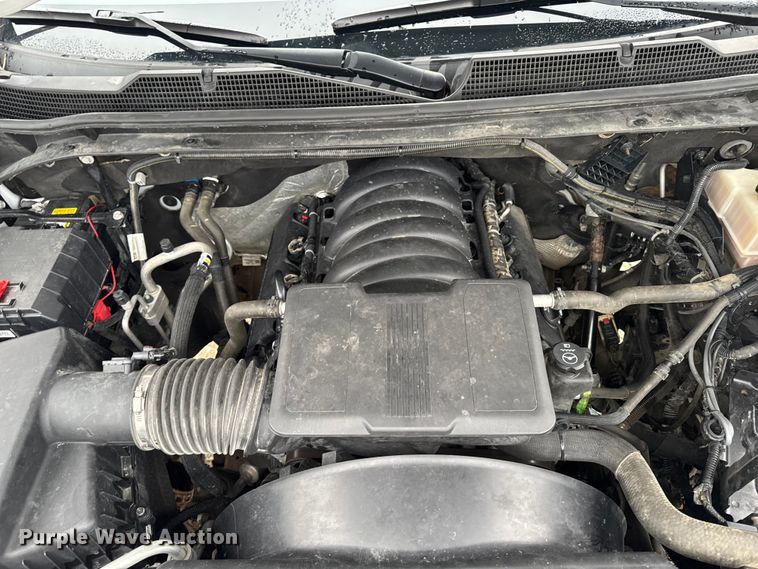 image for item EA2124 2021 Chevrolet Silverado 2500 HD Double Cab utility bed pickup truck