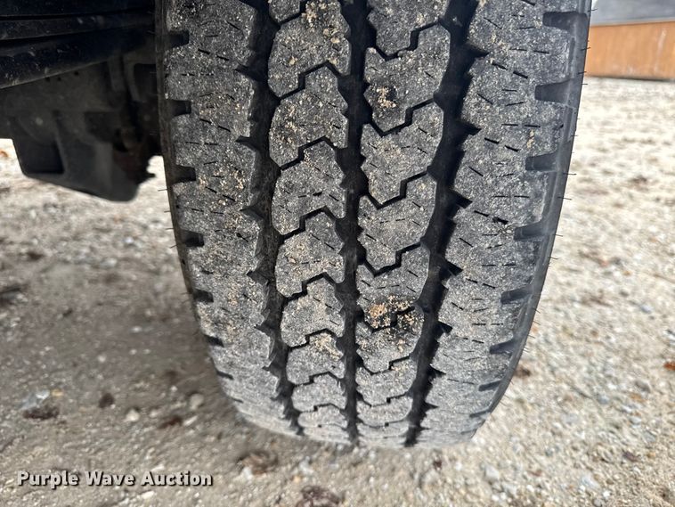 image for item EA2124 2021 Chevrolet Silverado 2500 HD Double Cab utility bed pickup truck