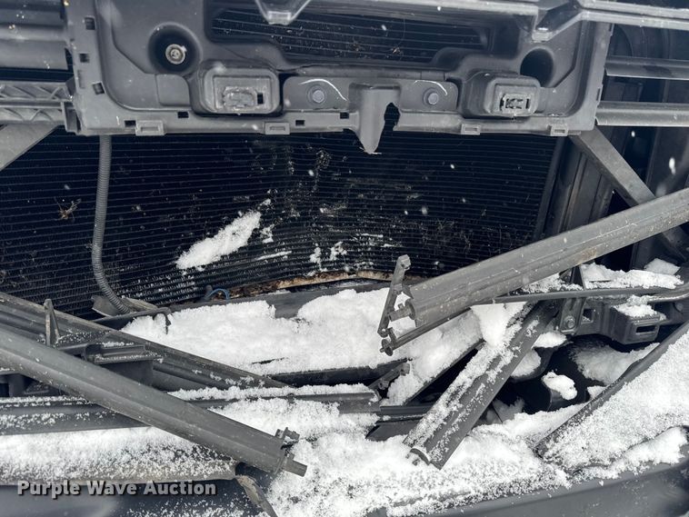 image for item EA2127 2017 Chevrolet Silverado 1500 pickup truck