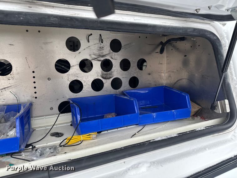 image for item EA2127 2017 Chevrolet Silverado 1500 pickup truck