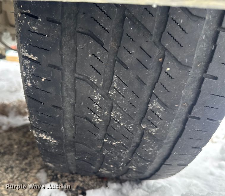 image for item EA2127 2017 Chevrolet Silverado 1500 pickup truck