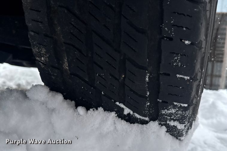 image for item EA2127 2017 Chevrolet Silverado 1500 pickup truck