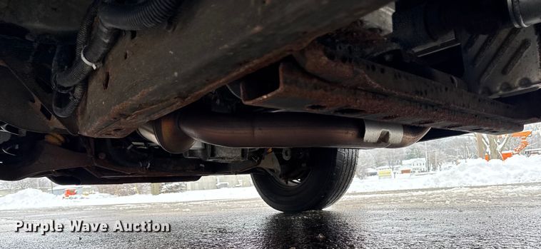 image for item EA2130 2017 Chevrolet Express 2500 van