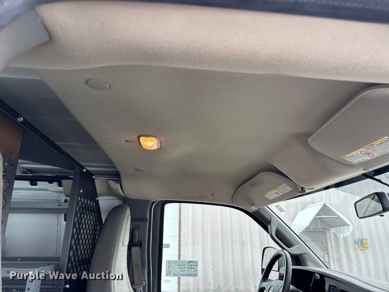 image for item EA2130 2017 Chevrolet Express 2500 van