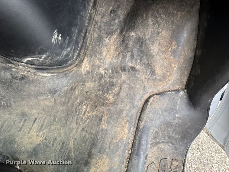 image for item EA2130 2017 Chevrolet Express 2500 van