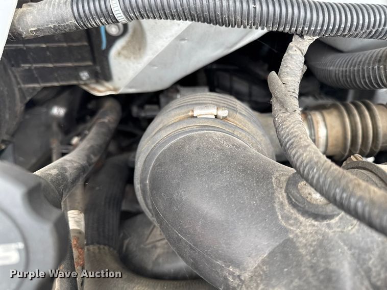 image for item EA2130 2017 Chevrolet Express 2500 van