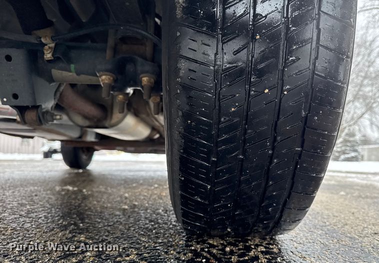 image for item EA2130 2017 Chevrolet Express 2500 van