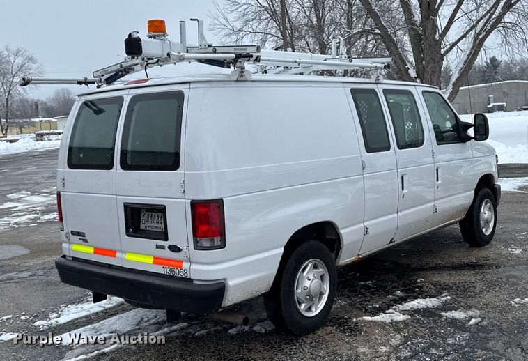 image for item EA2131 2013 Ford E150 van