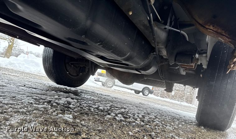 image for item EA2131 2013 Ford E150 van