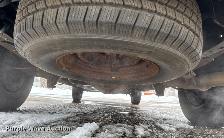 image for item EA2131 2013 Ford E150 van