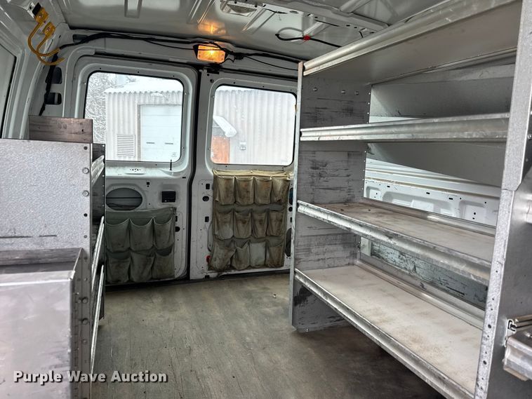 image for item EA2131 2013 Ford E150 van