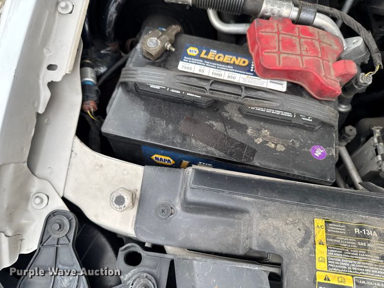 image for item EA2131 2013 Ford E150 van