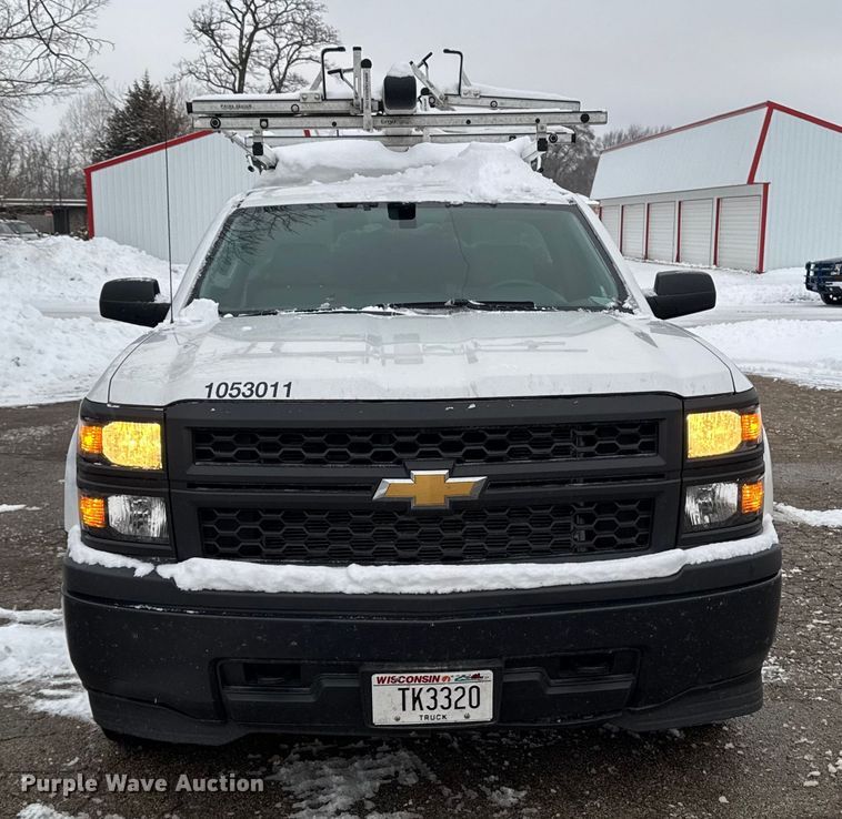 image for item EA2132 2015 Chevrolet Silverado 1500 pickup truck