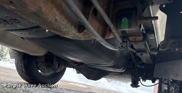 image for item EA2132 2015 Chevrolet Silverado 1500 pickup truck