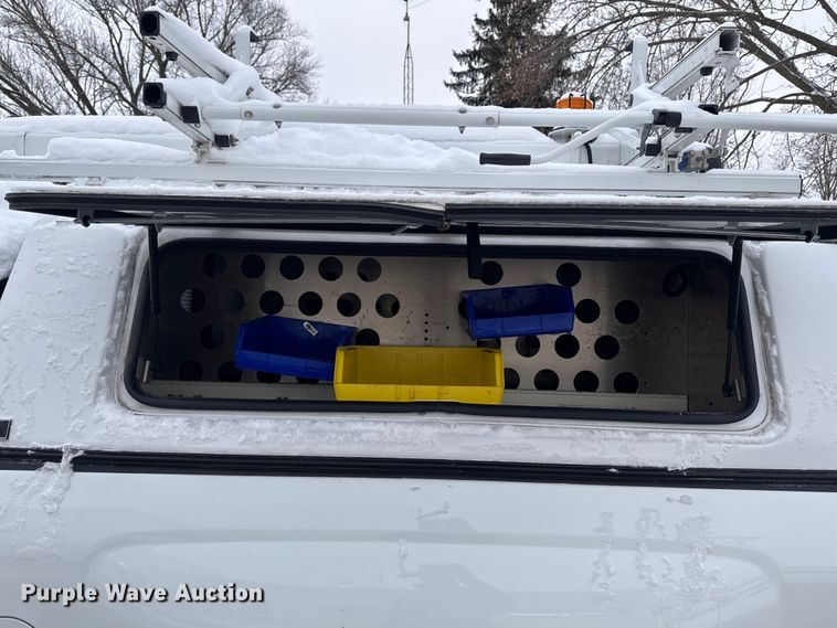 image for item EA2132 2015 Chevrolet Silverado 1500 pickup truck