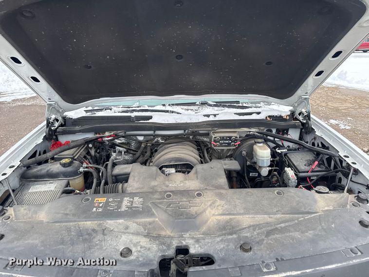 image for item EA2132 2015 Chevrolet Silverado 1500 pickup truck