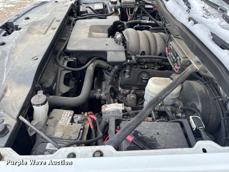 image for item EA2132 2015 Chevrolet Silverado 1500 pickup truck