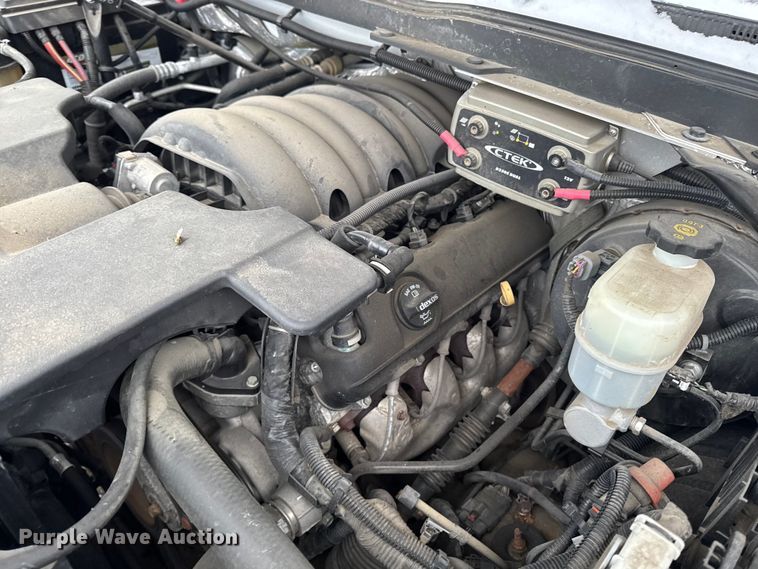 image for item EA2132 2015 Chevrolet Silverado 1500 pickup truck