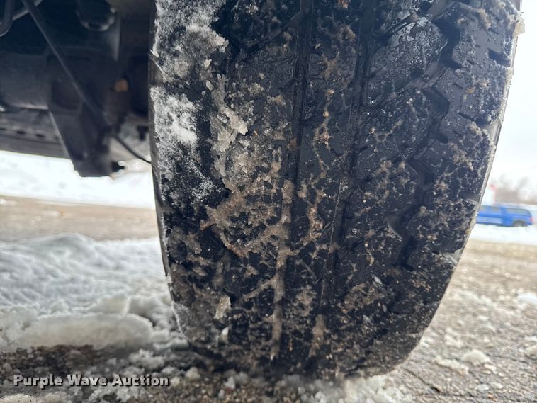 image for item EA2132 2015 Chevrolet Silverado 1500 pickup truck