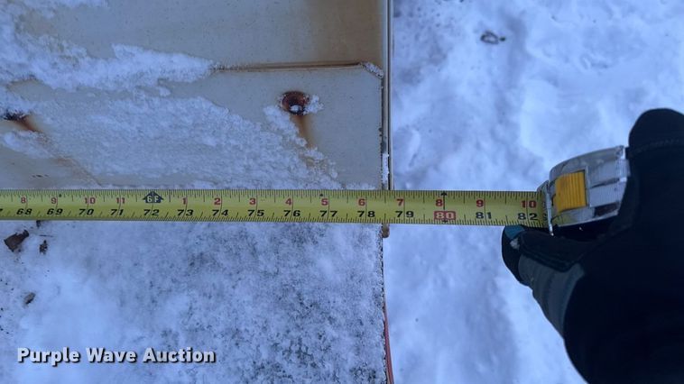 image for item EA2133 2008 Ford F250 Super Duty XL utility bed pickup truck