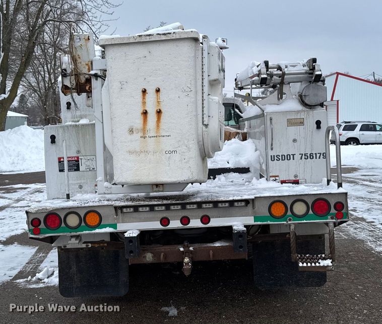 image for item EA2134 2012 Ford F450 Super Duty bucket truck
