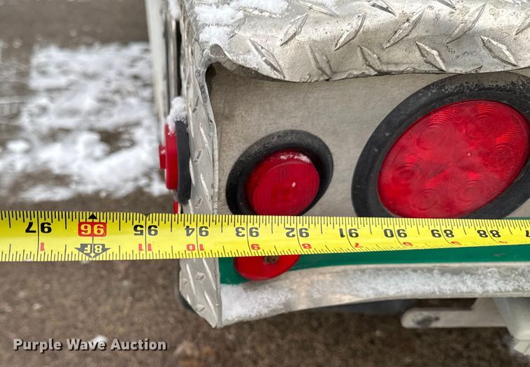 image for item EA2134 2012 Ford F450 Super Duty bucket truck