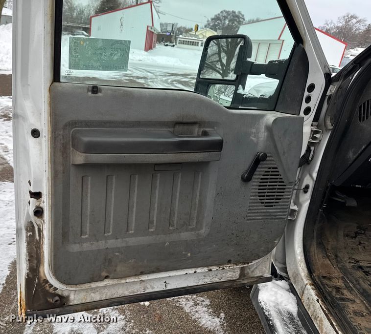 image for item EA2134 2012 Ford F450 Super Duty bucket truck