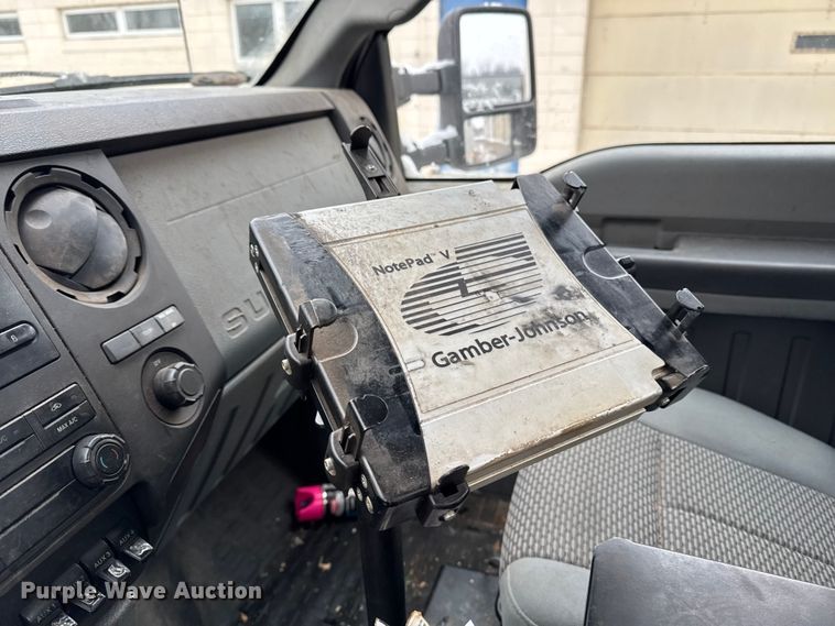 image for item EA2134 2012 Ford F450 Super Duty bucket truck