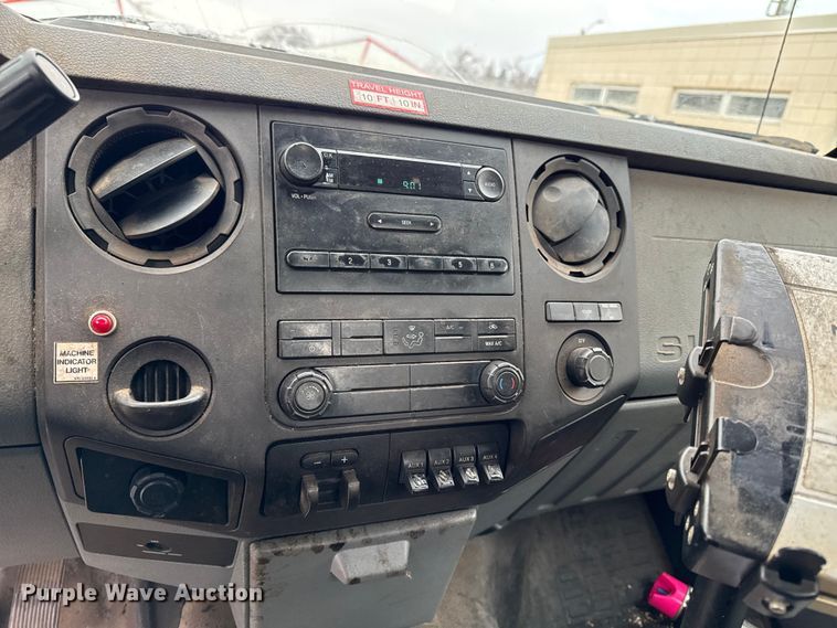 image for item EA2134 2012 Ford F450 Super Duty bucket truck