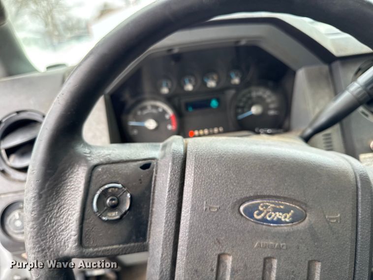 image for item EA2134 2012 Ford F450 Super Duty bucket truck