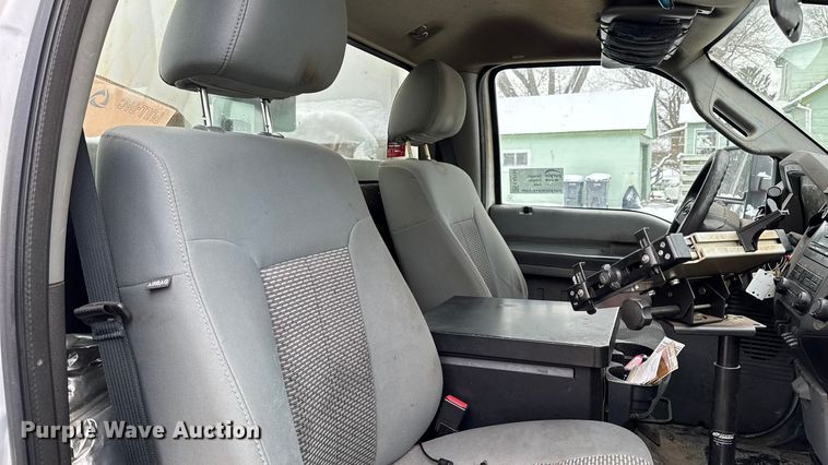 image for item EA2134 2012 Ford F450 Super Duty bucket truck