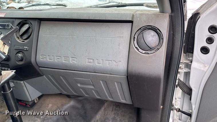 image for item EA2134 2012 Ford F450 Super Duty bucket truck