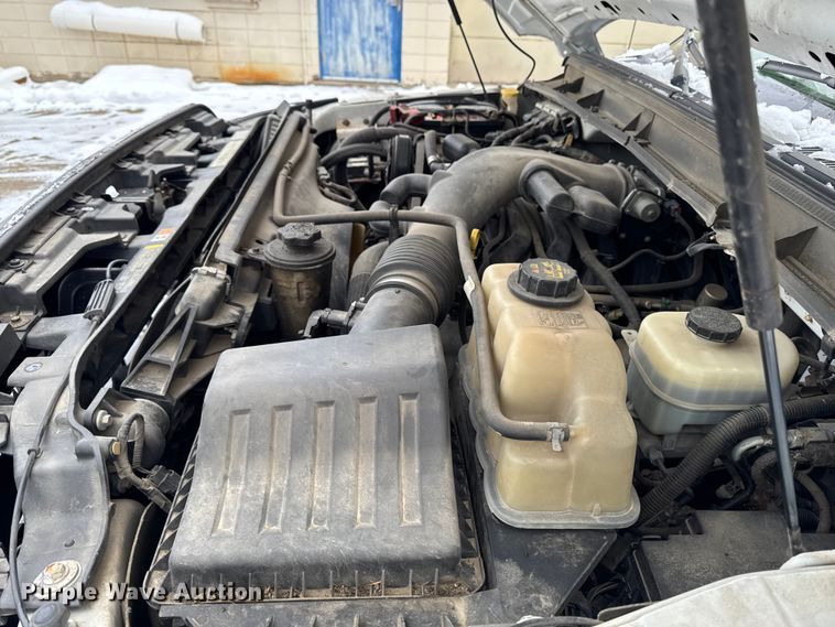 image for item EA2134 2012 Ford F450 Super Duty bucket truck