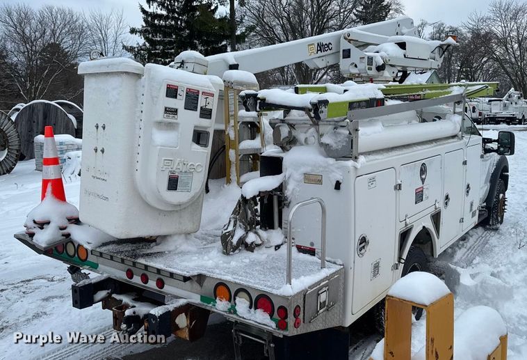 image for item EA2135 2012 Ford F450  bucket truck