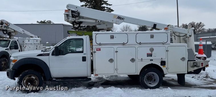 image for item EA2135 2012 Ford F450  bucket truck