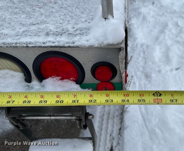 image for item EA2135 2012 Ford F450  bucket truck