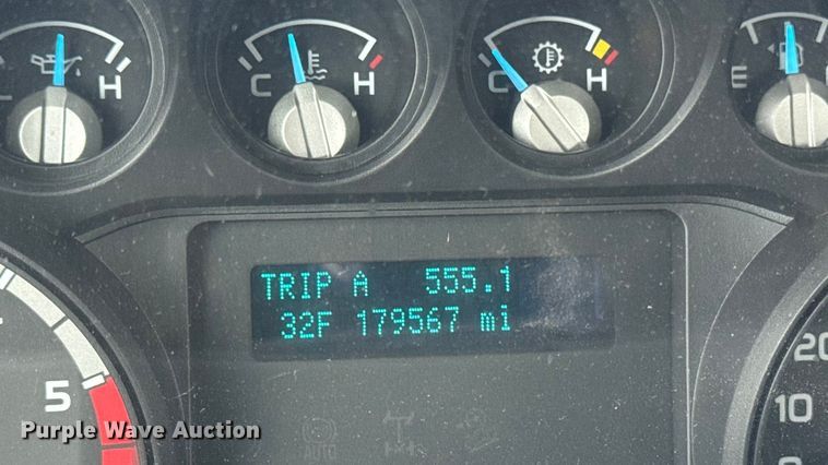 image for item EA2135 2012 Ford F450  bucket truck