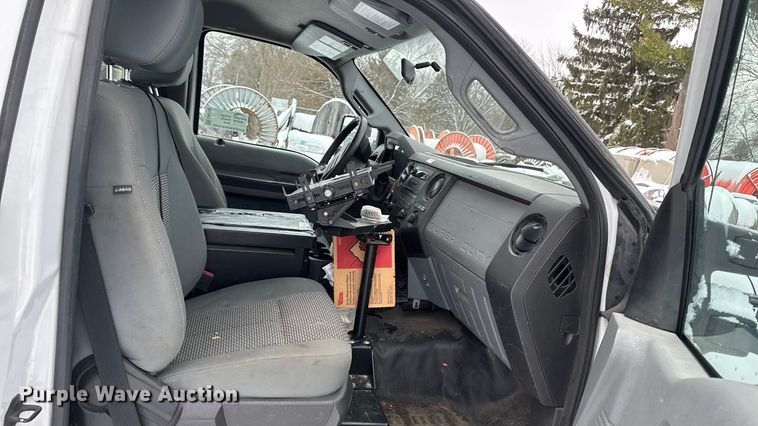 image for item EA2135 2012 Ford F450  bucket truck