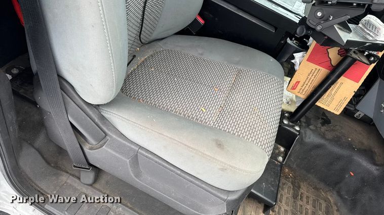 image for item EA2135 2012 Ford F450  bucket truck