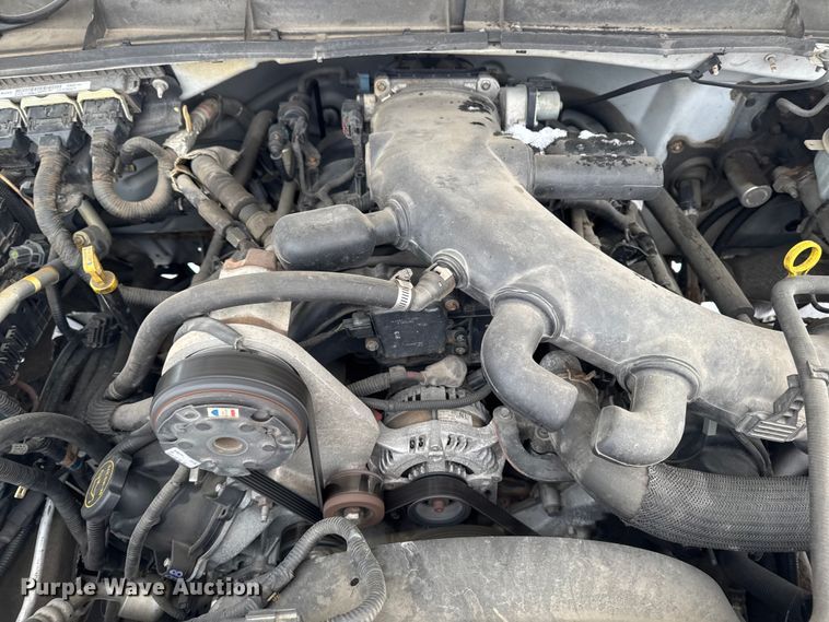 image for item EA2135 2012 Ford F450  bucket truck