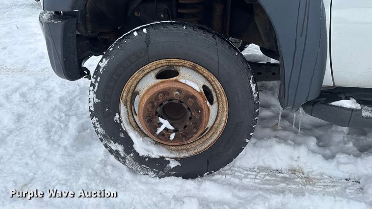 image for item EA2135 2012 Ford F450  bucket truck