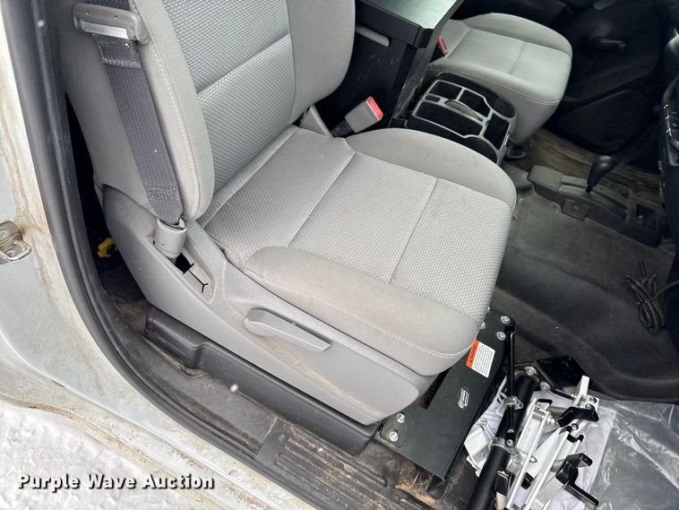 image for item EA2136 2017 Chevrolet Silverado pickup truck