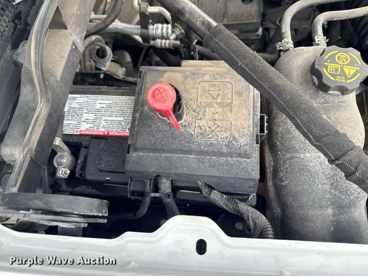 image for item EA2136 2017 Chevrolet Silverado pickup truck