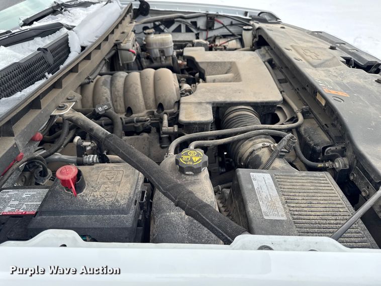 image for item EA2136 2017 Chevrolet Silverado pickup truck