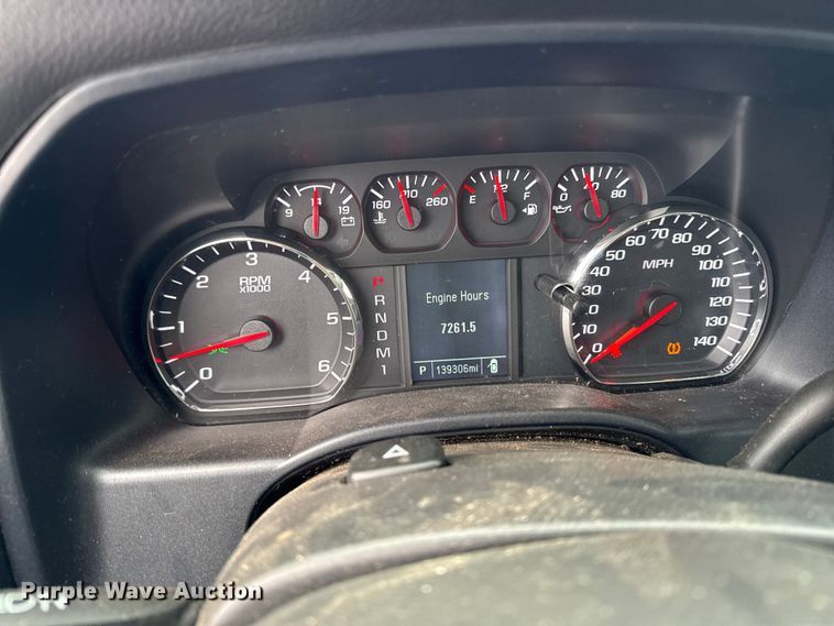 image for item EA2137 2016 Chevrolet Silverado 2500HD utility bed pickup truck