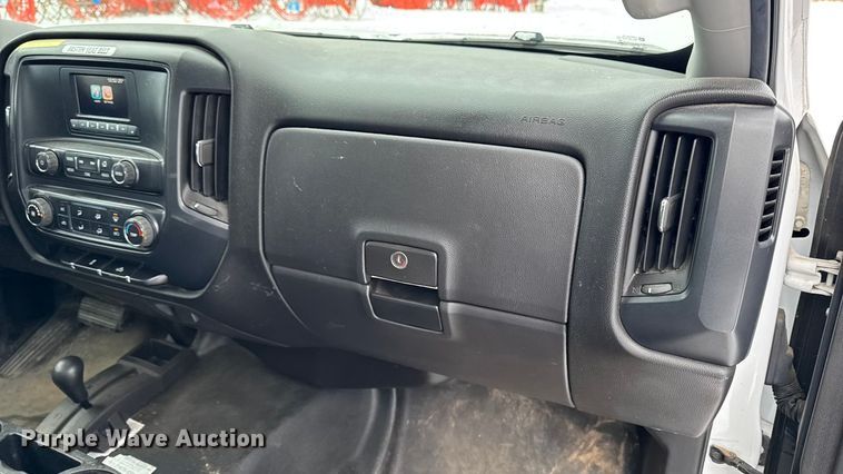 image for item EA2137 2016 Chevrolet Silverado 2500HD utility bed pickup truck