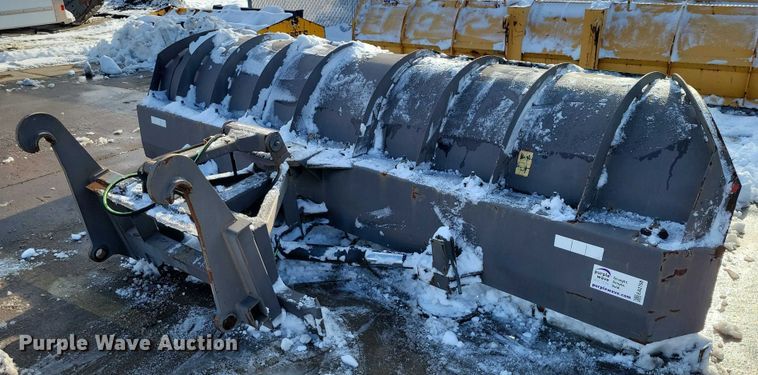 image for item EA2768 Volvo snow blade